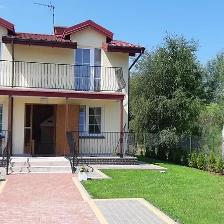 Holiday home Dom Letniskowy - Do 10 Osob