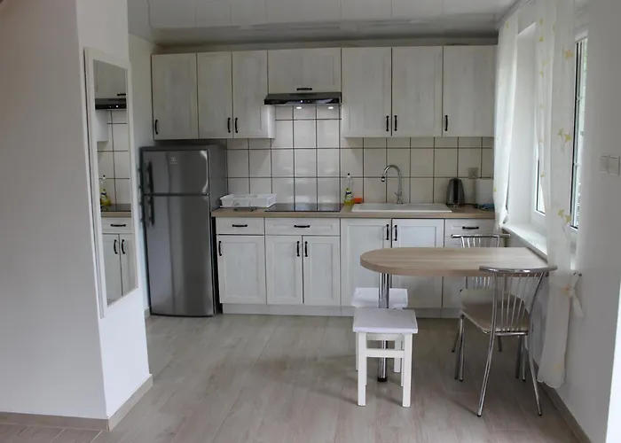 Dom Letniskowy - Do 10 Osób Casa de Férias *