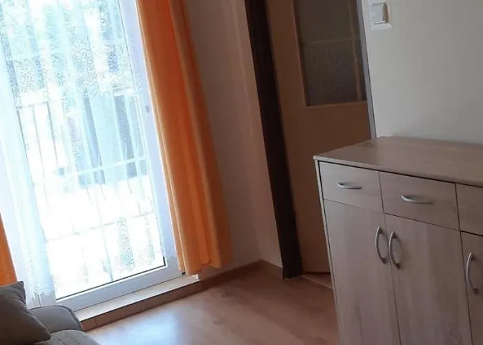 Dom Letniskowy - Do 10 Osób